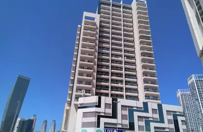 Apartment - 1 Bedroom - 1 Bathroom for rent in Mayfair Residency - Business Bay - Dubai