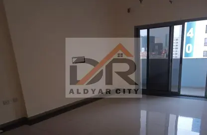 شقة - 2 غرف نوم - 2 حمامات للايجار في برج النعيمية 1 - أبراج النعيمية - النعيمية - عجمان