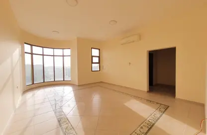 Villa - 5 Bedrooms - 5 Bathrooms for rent in Nad Al Shareea - Al Mutarad - Al Ain