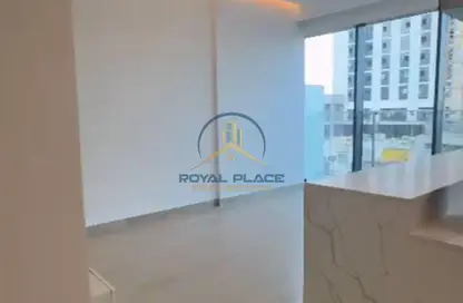 شقة - غرفة نوم - 2 حمامات للايجار في ذا ايست كريست - ديستريكت 17 - قرية جميرا الدائرية - دبي