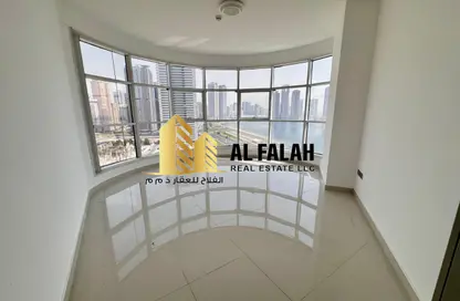 Apartment - 2 Bedrooms - 3 Bathrooms for rent in Al Khan Corniche - Al Khan - Sharjah