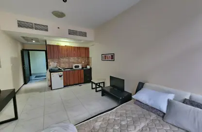 شقة - 1 حمام للايجار في ساحة نايتبريدج - الضاحية 13 - قرية الجميرا سركل - دبي