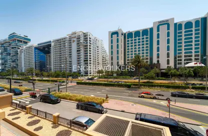 Apartment - 3 Bedrooms - 3 Bathrooms for sale in Golden Mile 2 - Golden Mile - Palm Jumeirah - Dubai