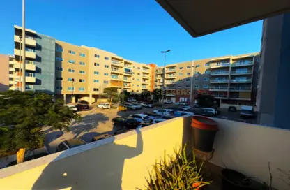 Apartment - 3 Bedrooms - 4 Bathrooms for rent in Tower 1 - Al Reef Downtown - Al Reef - Abu Dhabi
