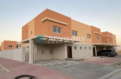 تاون هاوس - 3 غرف نوم - 3 حمامات للبيع في منازل الريف 2 - السمحة - أبوظبي