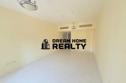 Apartment - 1 Bedroom - 2 Bathrooms for rent in Future Tower 3 - Al Khan - Sharjah
