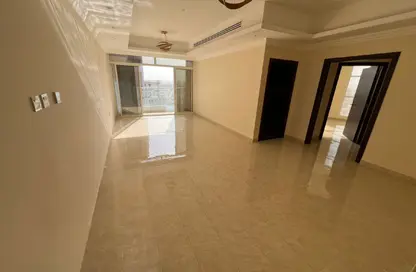 شقة - 3 غرف نوم - 3 حمامات للايجار في فلل الروضة 2 - 2  الروضة - الروضة - عجمان