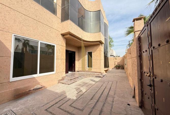 16101711 - Property Image 2