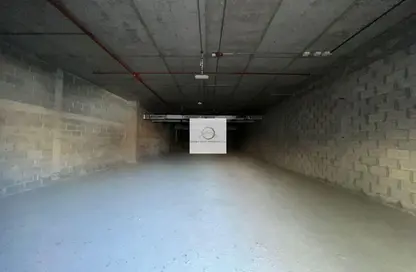 Shop - Studio for rent in Masaken Al Muteena 02 - Al Muteena - Deira - Dubai