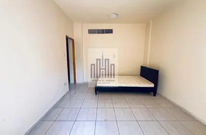 Apartment - 1 Bedroom - 1 Bathroom for rent in Fire Station Road - Muwaileh - Sharjah