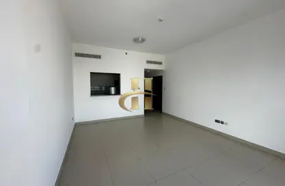 Apartment - 1 Bedroom - 2 Bathrooms for rent in Jeewar - District 11 - Jumeirah Village Circle - Dubai