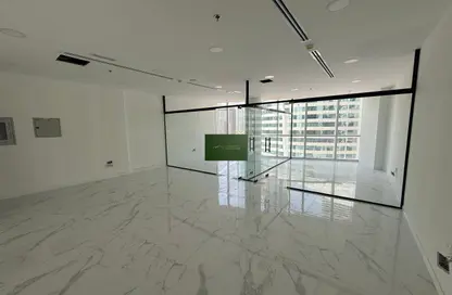 مكتب - استوديو للبيع في B2B  برج - الخليج التجاري - دبي