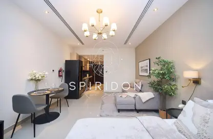 Apartment - Studio - 1 Bathroom for rent in Elite Downtown Residence - Downtown Dubai - Dubai