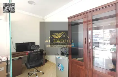 Shop - Studio for rent in Al Rumailah building - Al Rumailah 2 - Al Rumaila - Ajman