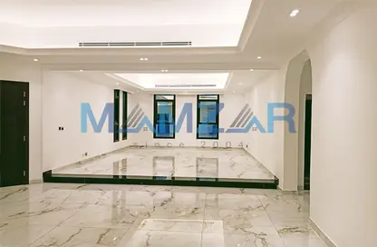 Empty Room image for: Villa - 5 Bedrooms for sale in Khalifa City A Villas - Khalifa City A - Khalifa City - Abu Dhabi, Image 1