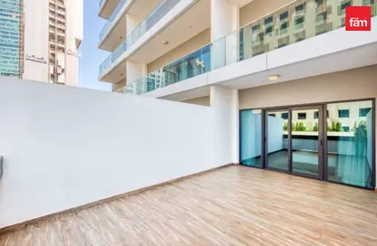 Apartment - Studio - 1 Bathroom for rent in SOL Bay - Business Bay - Dubai