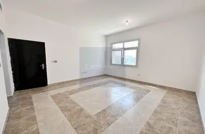 Empty Room image for: Apartment - 1 Bathroom for rent in Khalifa City A Villas - Khalifa City A - Khalifa City - Abu Dhabi, Image 1