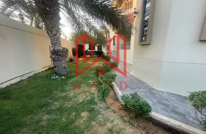 Villa - 4 Bedrooms - 5 Bathrooms for rent in Jumeirah 1 - Jumeirah - Dubai
