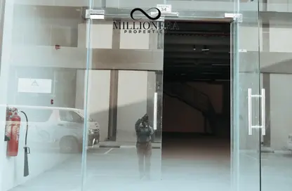 Show Room - Studio - 1 Bathroom for rent in Al Jurf Industrial 1 - Al Jurf Industrial - Ajman