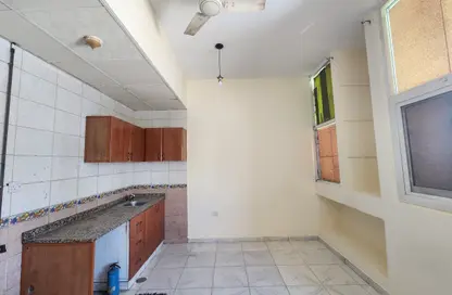 Apartment - Studio - 1 Bathroom for rent in Muwaileh 3 Building - Muwaileh - Sharjah