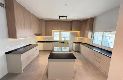 Villa - 4 Bedrooms - 4 Bathrooms for rent in Umm Suqeim 1 Villas - Umm Suqeim 1 - Umm Suqeim - Dubai