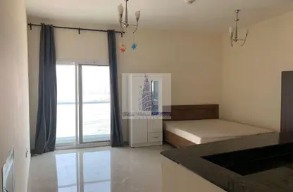 شقة - 1 حمام للايجار في برج يونى استايت الرياضية - مدينة دبي الرياضية - دبي