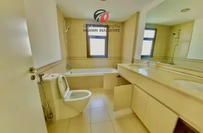 Villa - 4 Bedrooms - 4 Bathrooms for rent in Hayat Townhouses - Town Square - Dubai