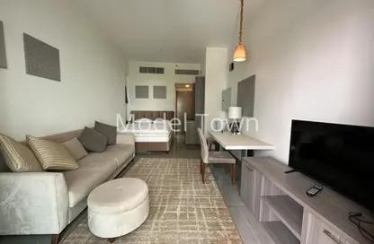 Apartment - Studio - 1 Bathroom for rent in Leonardo Residences - Masdar City - Abu Dhabi