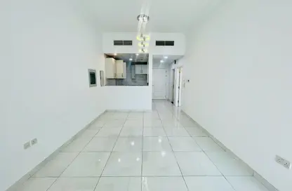 Apartment - 1 Bedroom - 2 Bathrooms for rent in Ajyad Building - Jumeirah Village Circle - Dubai