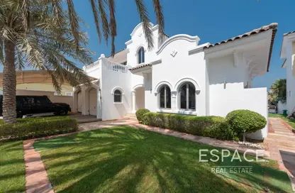 Villa - 4 Bedrooms - 5 Bathrooms for sale in Garden Homes Frond C - Garden Homes - Palm Jumeirah - Dubai