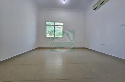 Apartment - 1 Bedroom - 1 Bathroom for rent in Baniyas East - Baniyas - Abu Dhabi