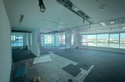 Full Floor - Studio for rent in Khalifa Park - Eastern Road - Abu Dhabi