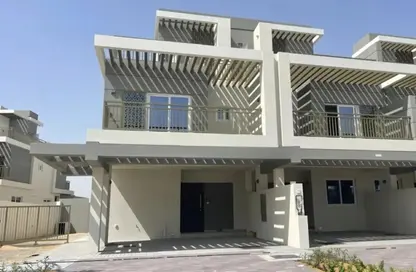 Townhouse - 3 Bedrooms - 3 Bathrooms for sale in Victoria 2 - Damac Hills 2 - Dubai
