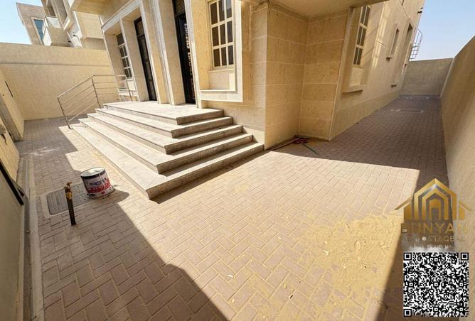 15689372 - Property Image 2