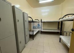 سكن عمال - 8 حمامات للكراء في القوز الصناعية - القوز - دبي