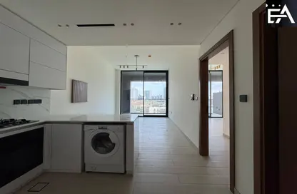 Apartment - 1 Bedroom - 2 Bathrooms for rent in Binghatti Onyx - District 15 - Jumeirah Village Circle - Dubai