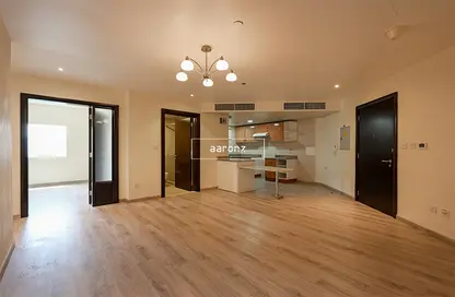 Apartment - 1 Bedroom - 2 Bathrooms for rent in New Dubai Gate 1 - JLT Cluster Q - Jumeirah Lake Towers - Dubai