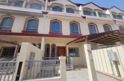 Penthouse - 2 Bedrooms - 3 Bathrooms for rent in Al Zaheya Gardens - Al Zahya - Ajman