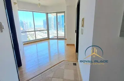 Apartment - 2 Bedrooms - 2 Bathrooms for rent in La Riviera - Dubai Marina - Dubai