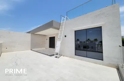 Penthouse - 2 Bedrooms - 3 Bathrooms for rent in Al Musalla Area - Al Karamah - Abu Dhabi