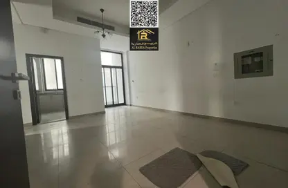Apartment - 2 Bedrooms - 3 Bathrooms for rent in Al Rumailah building - Al Rumailah 2 - Al Rumaila - Ajman