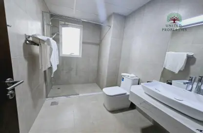 صورة لـ حمام شقة - 2 غرف نوم - 3 حمامات للبيع في 1 الياسمين - الياسمين - عجمان ، صورة رقم 1