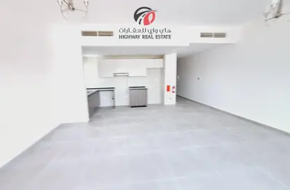 شقة - غرفة نوم - 2 حمامات للايجار في 4 الورسان - الورسان - دبي