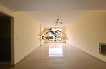 Apartment - 2 Bedrooms - 3 Bathrooms for rent in Muwaileh Commercial - Sharjah