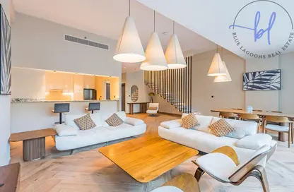 Villa - 3 Bedrooms - 4 Bathrooms for rent in Dubai Marina Moon Tower - Dubai Marina - Dubai