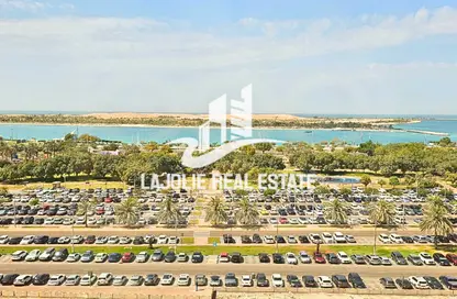 Duplex - 4 Bedrooms - 6 Bathrooms for rent in Khalifa Street - Abu Dhabi