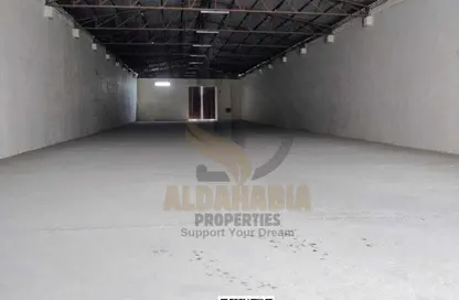 Warehouse - Studio - 1 Bathroom for rent in Umm Al Thuoob - Umm Al Quwain