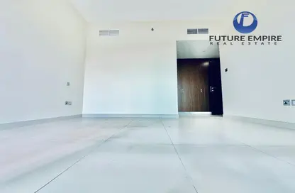 Apartment - 2 Bedrooms - 3 Bathrooms for rent in Jumeirah Garden City - Al Satwa - Dubai