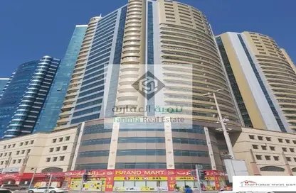 Outdoor Building image for: Apartment - 2 Bedrooms - 3 Bathrooms for sale in Horizon Towers - Ajman Downtown - Ajman, Image 1