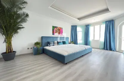Villa - 6 Bedrooms - 6 Bathrooms for rent in Signature Villas Frond D - Signature Villas - Palm Jumeirah - Dubai